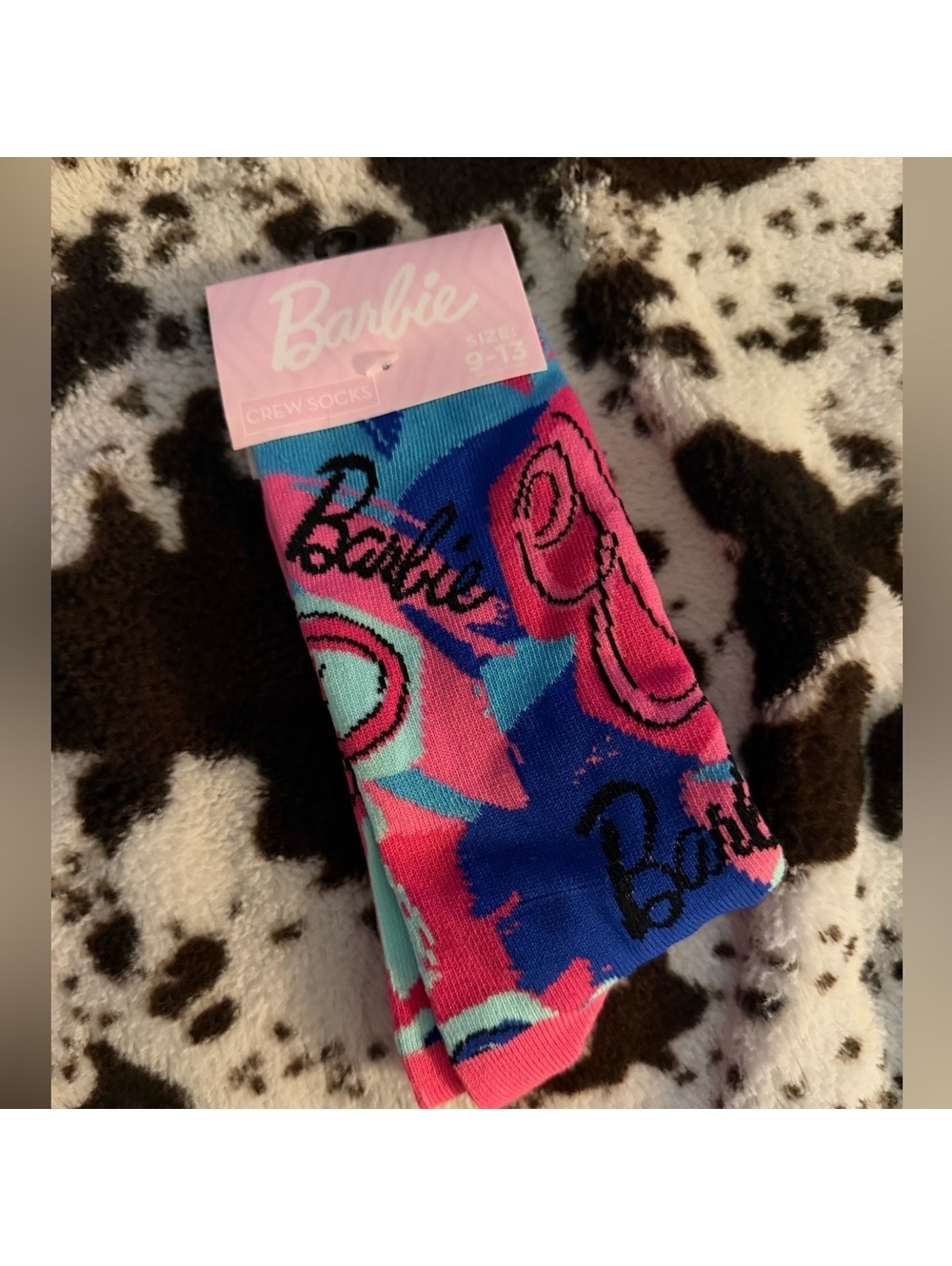 NWT in packaging Barbie Logo Colorblock Crew Socks - Pink & Turquoise - Picture 2 of 2